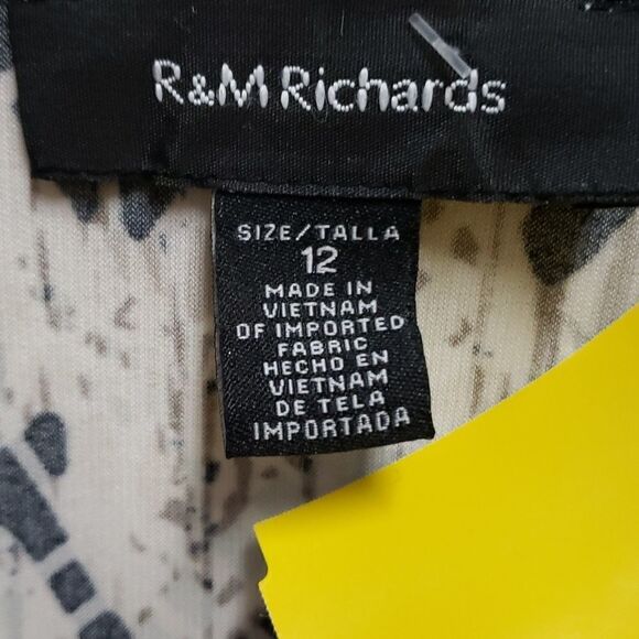 R/m richards top  - Picture 2 of 3